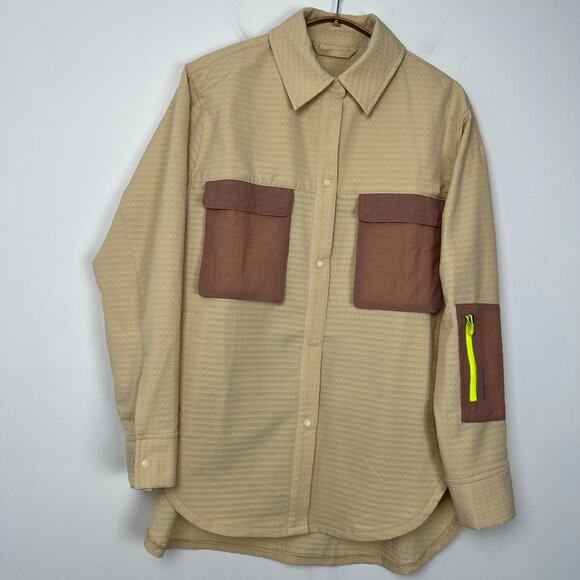 Lululemon Women's 4 Grid Fleece Hiking Overshirt Beige Snap Pockets Gorpcore - Picture 2 of 10